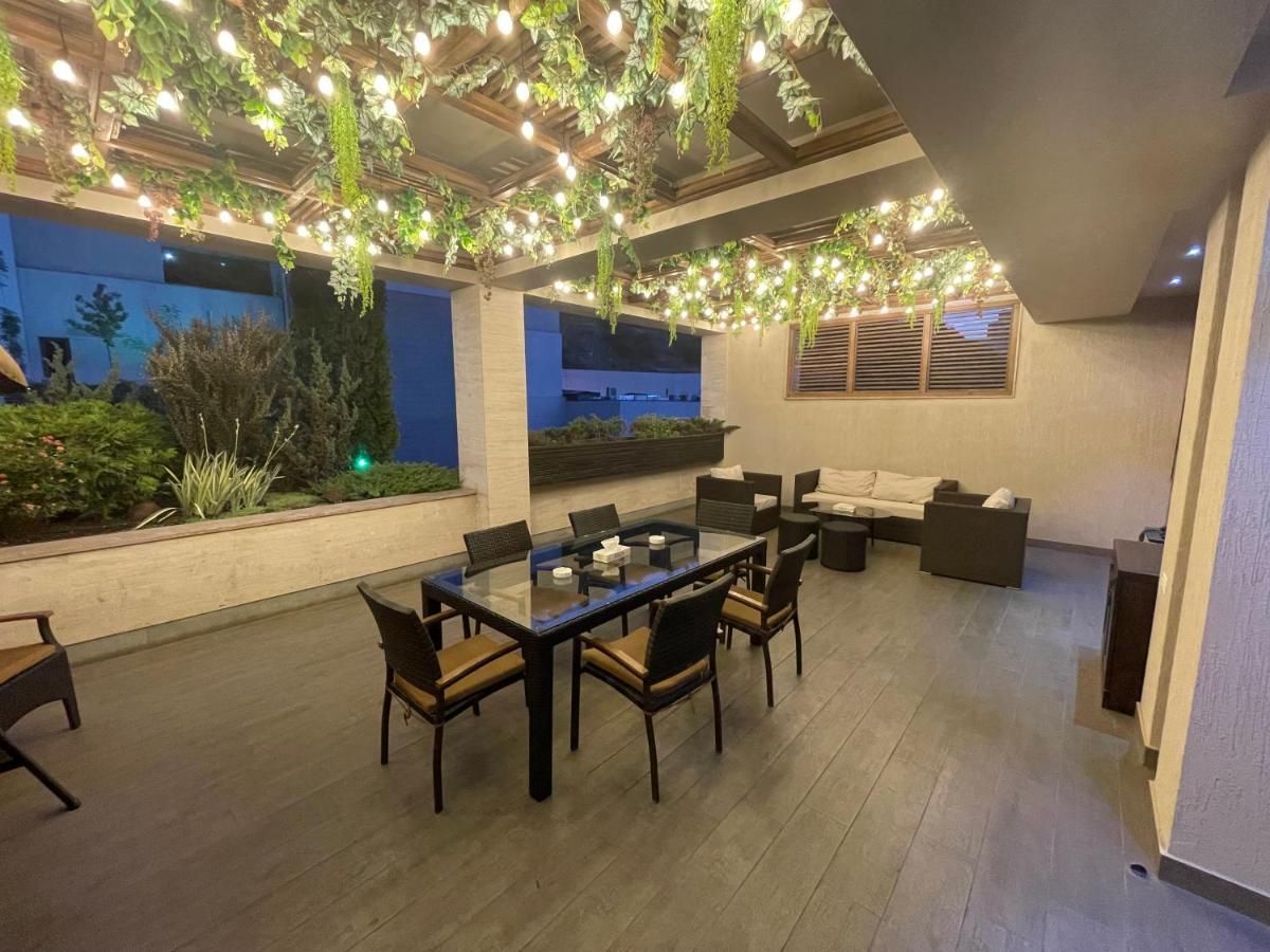 Ibiza Hotel&Spa Γιερεβάν Εξωτερικό φωτογραφία