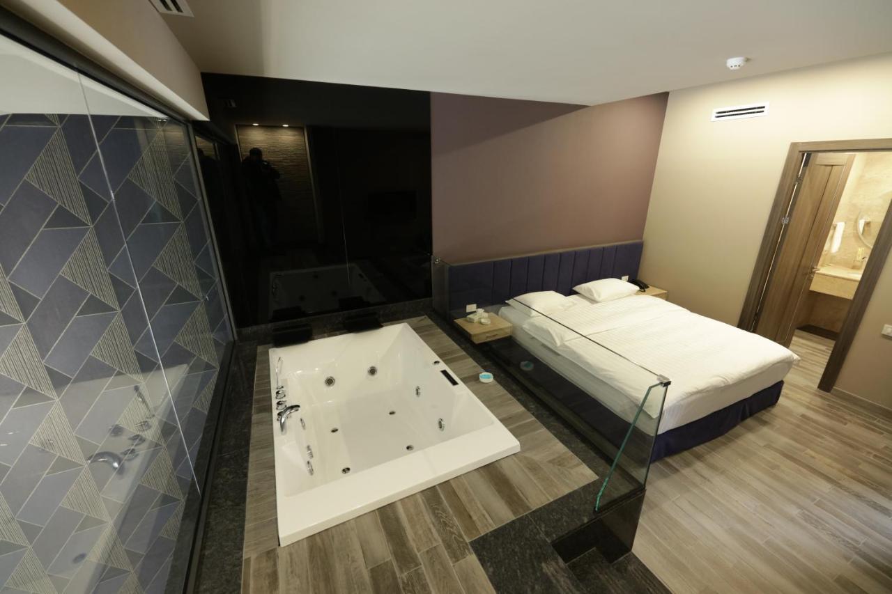 Ibiza Hotel&Spa Γιερεβάν Εξωτερικό φωτογραφία